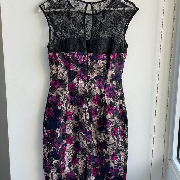 French Connection floral and lace sheath dress - Picture 5 of 6